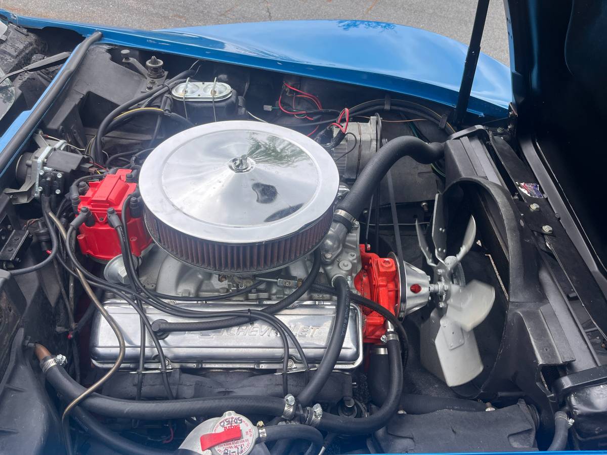 Chevrolet-corvette-1969-blue-17