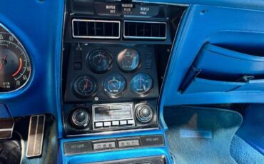 Chevrolet-corvette-1970-blue-3