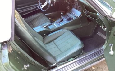 Chevrolet-corvette-1970-green-5