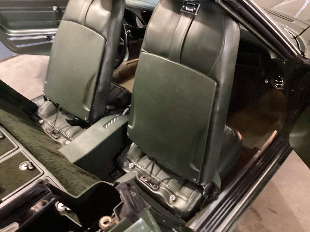 Chevrolet-corvette-1970-green-6