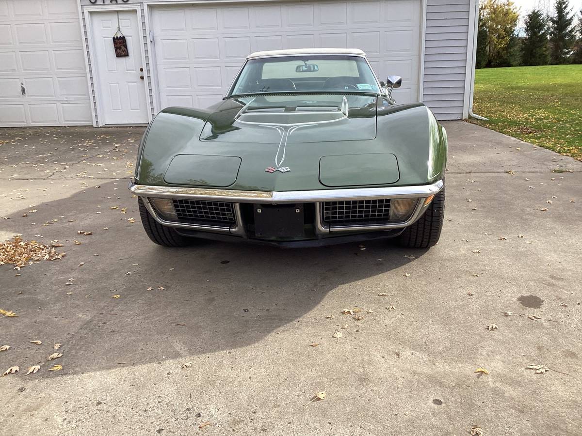 Chevrolet-corvette-1970-green-7