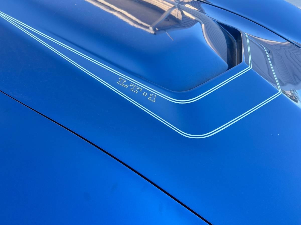 Chevrolet-corvette-1971-11