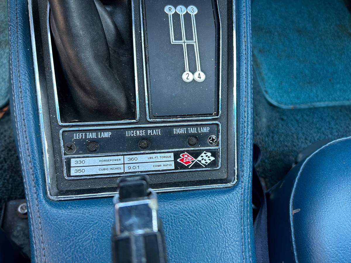 Chevrolet-corvette-1971-12