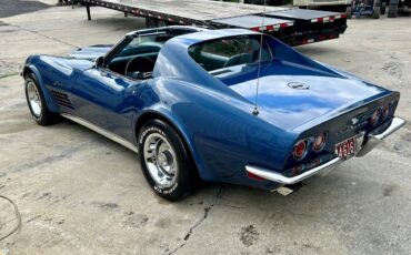 Chevrolet-corvette-1971