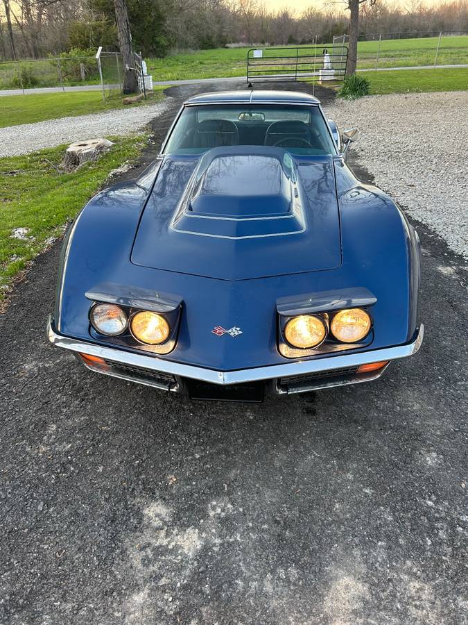 Chevrolet-corvette-1971-6