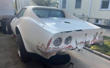 Chevrolet-corvette-1971-8