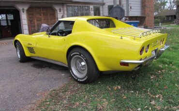 Chevrolet-corvette-1971-yellow-3