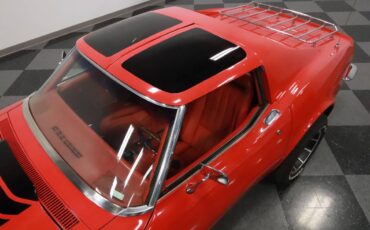 Chevrolet-corvette-1972-red-11