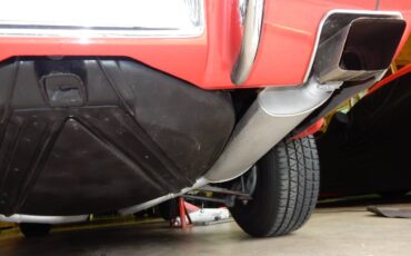 Chevrolet-corvette-1972-red-22