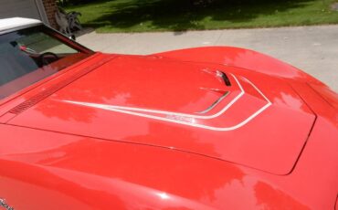 Chevrolet-corvette-1972-red-23