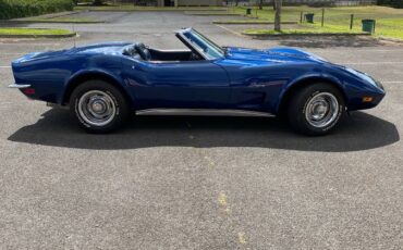 Chevrolet-corvette-1973-blue-2