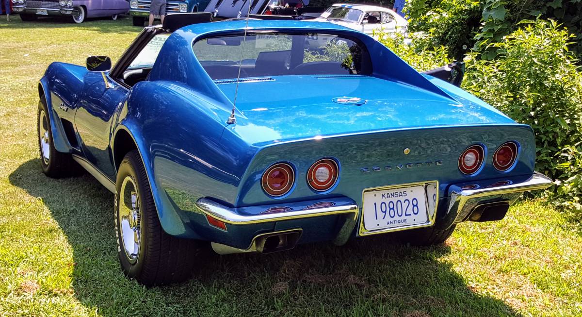 Chevrolet-corvette-1973-blue-3