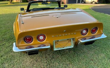 Chevrolet-corvette-1973-yellow-1