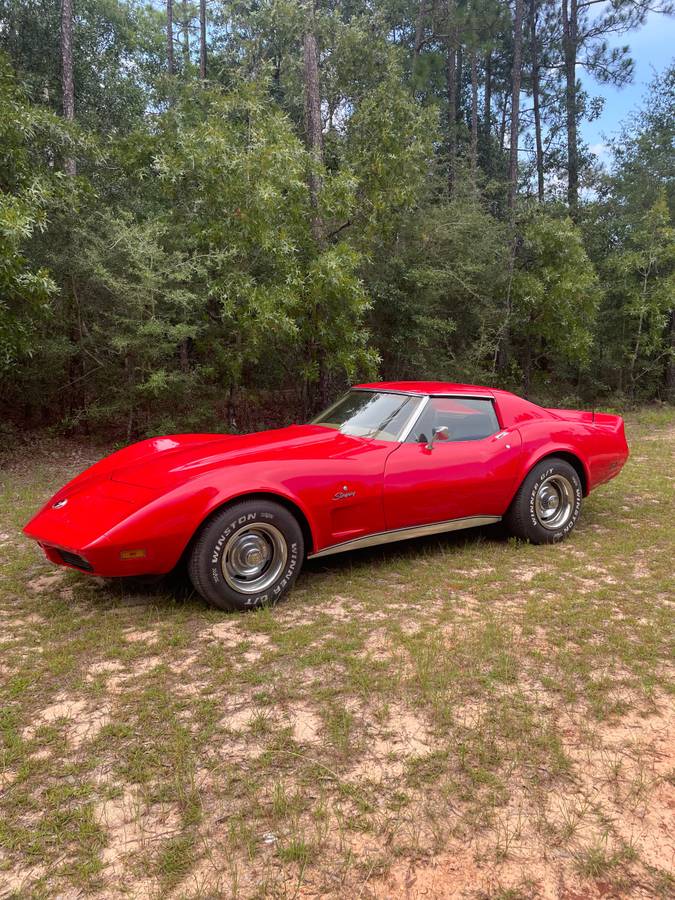 Chevrolet-corvette-1974-red-1