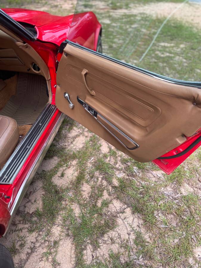 Chevrolet-corvette-1974-red-12
