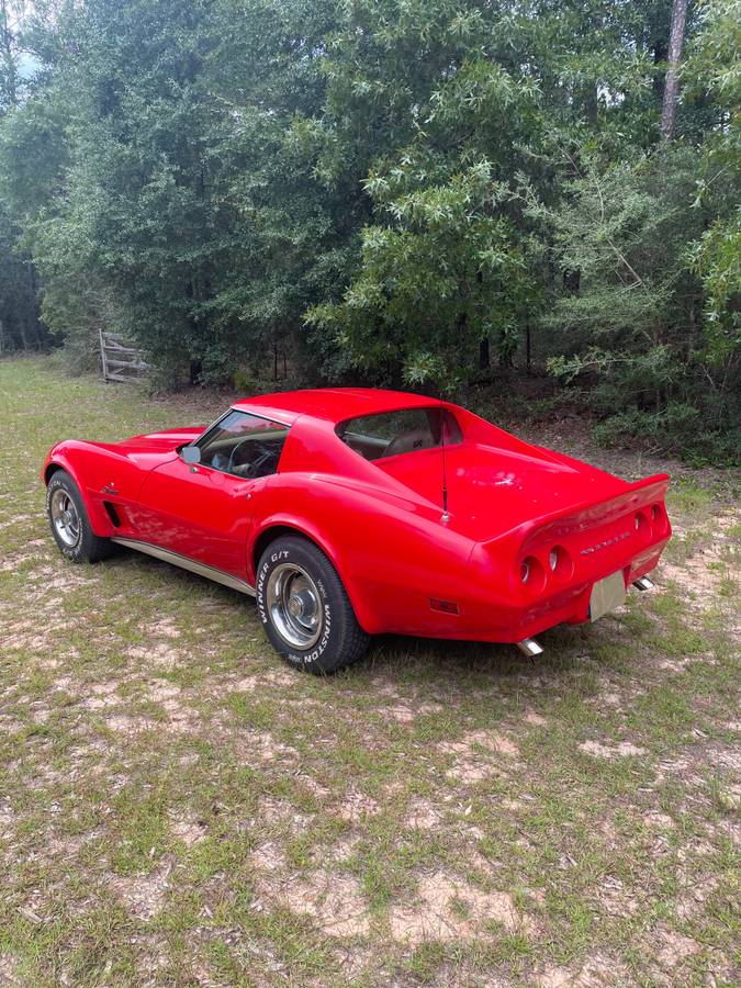 Chevrolet-corvette-1974-red-2