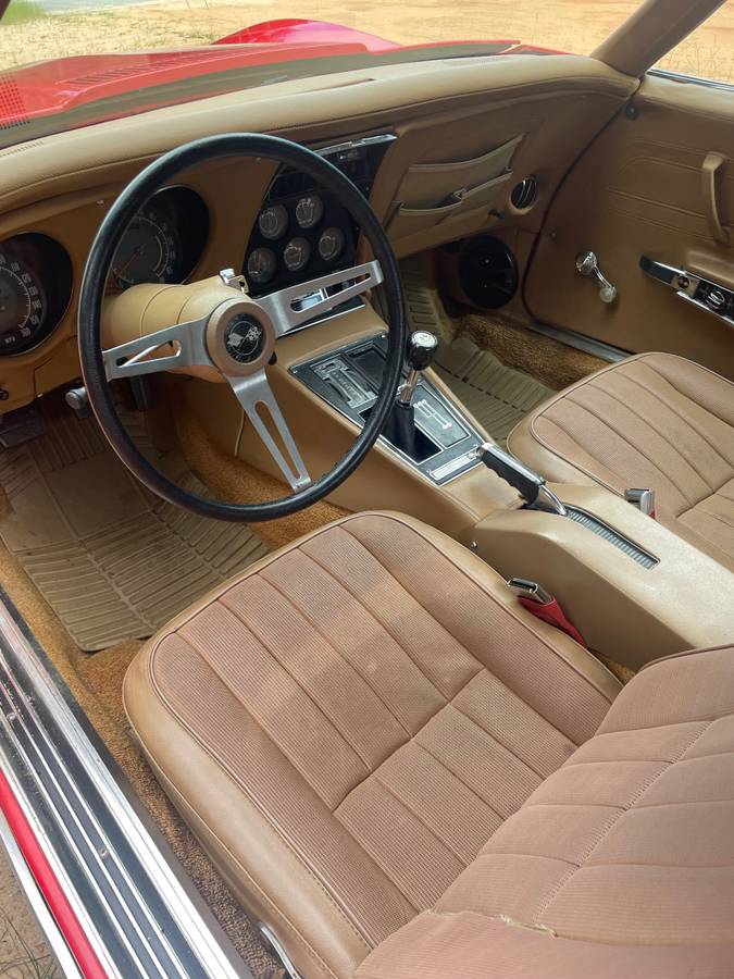 Chevrolet-corvette-1974-red-4