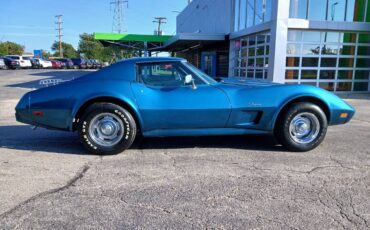 Chevrolet-corvette-1975-blue-3
