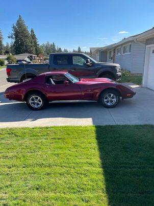 Chevrolet-corvette-1977-custom