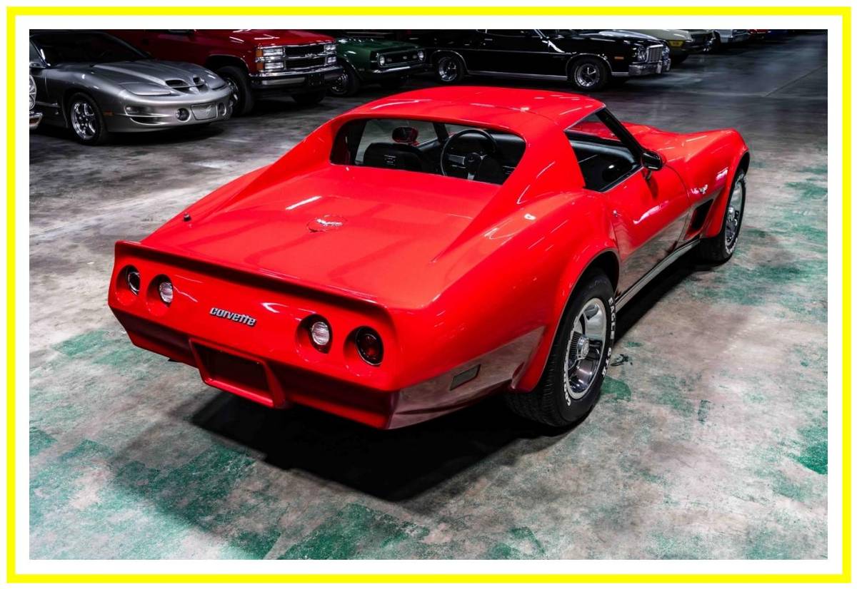 Chevrolet-corvette-1977-red-16