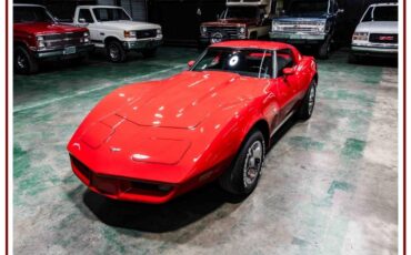 Chevrolet-corvette-1977-red-20