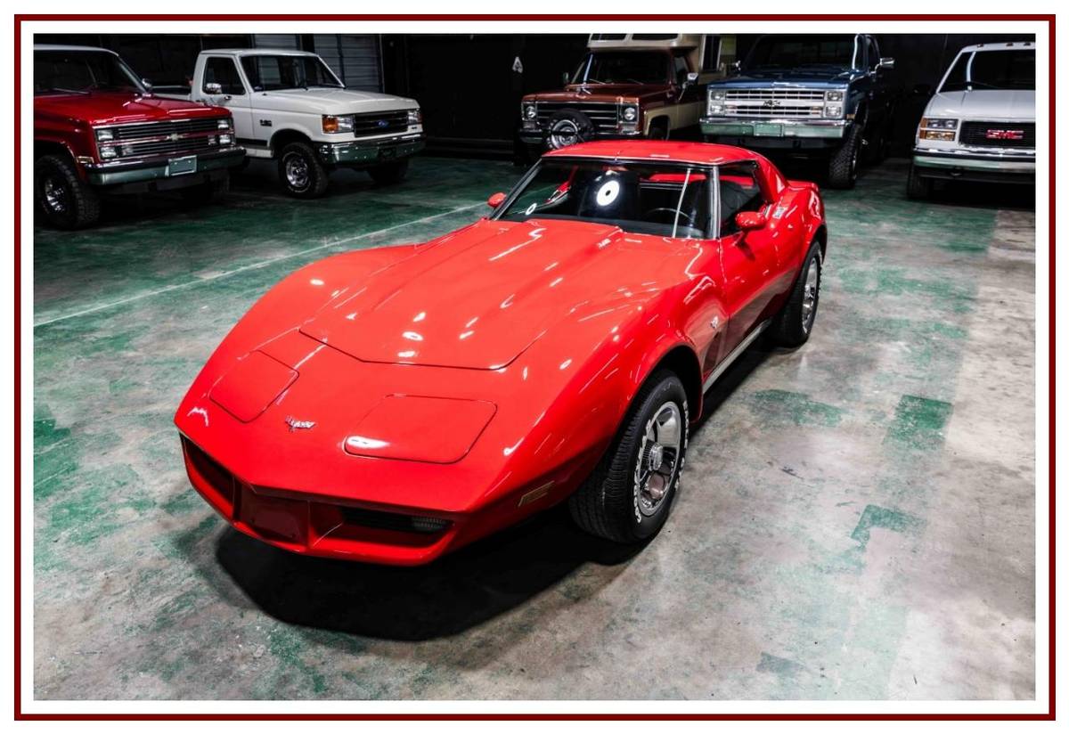 Chevrolet-corvette-1977-red-20