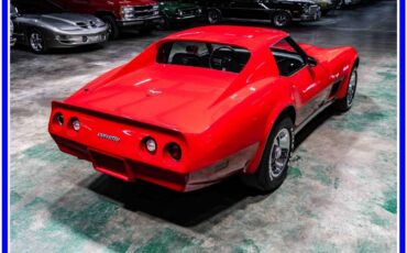 Chevrolet-corvette-1977-red-21
