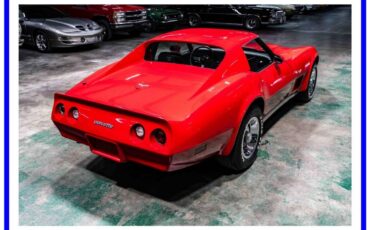 Chevrolet-corvette-1977-red-29