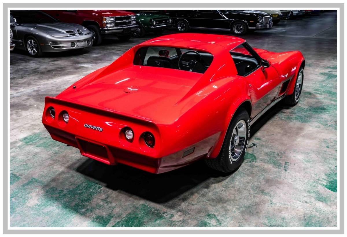 Chevrolet-corvette-1977-red-33