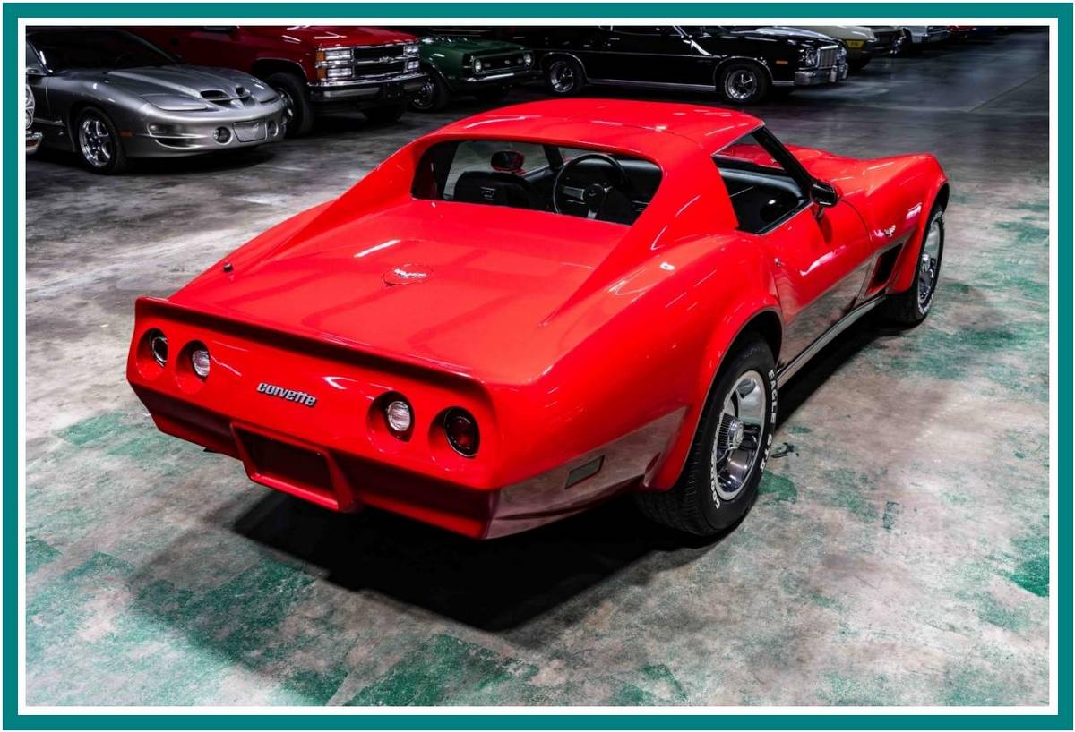 Chevrolet-corvette-1977-red-37