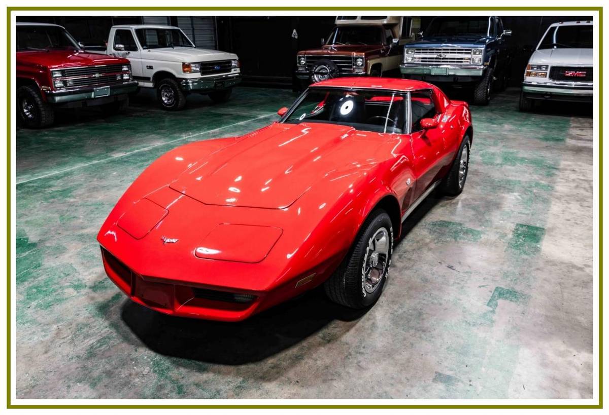 Chevrolet-corvette-1977-red-40