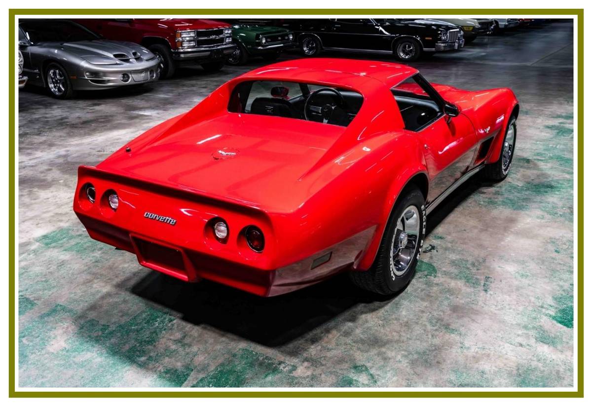 Chevrolet-corvette-1977-red-49