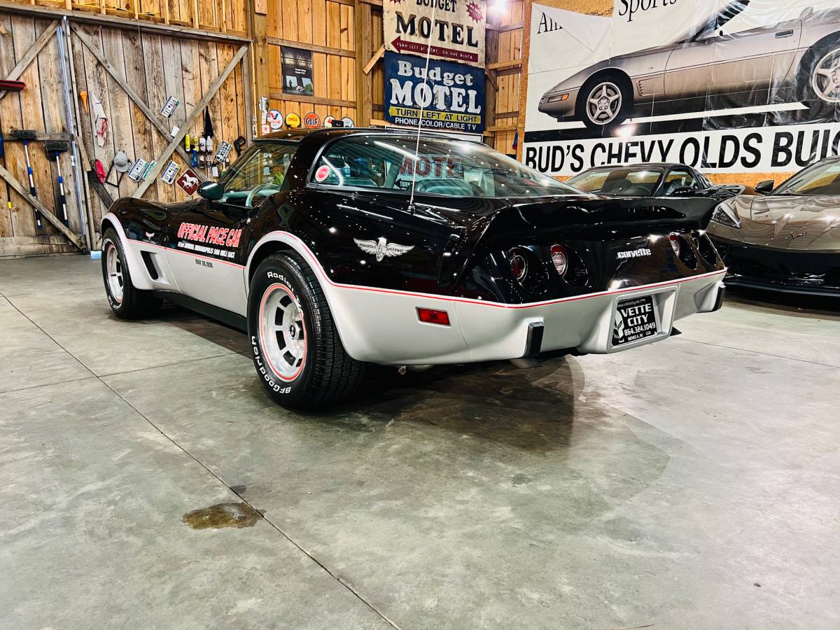 Chevrolet-corvette-1978-black-11