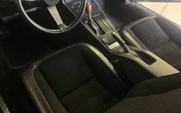 Chevrolet-corvette-1978-black-14