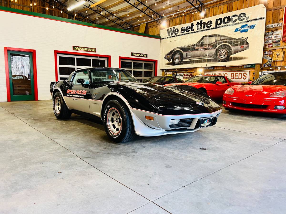 Chevrolet-corvette-1978-black-27