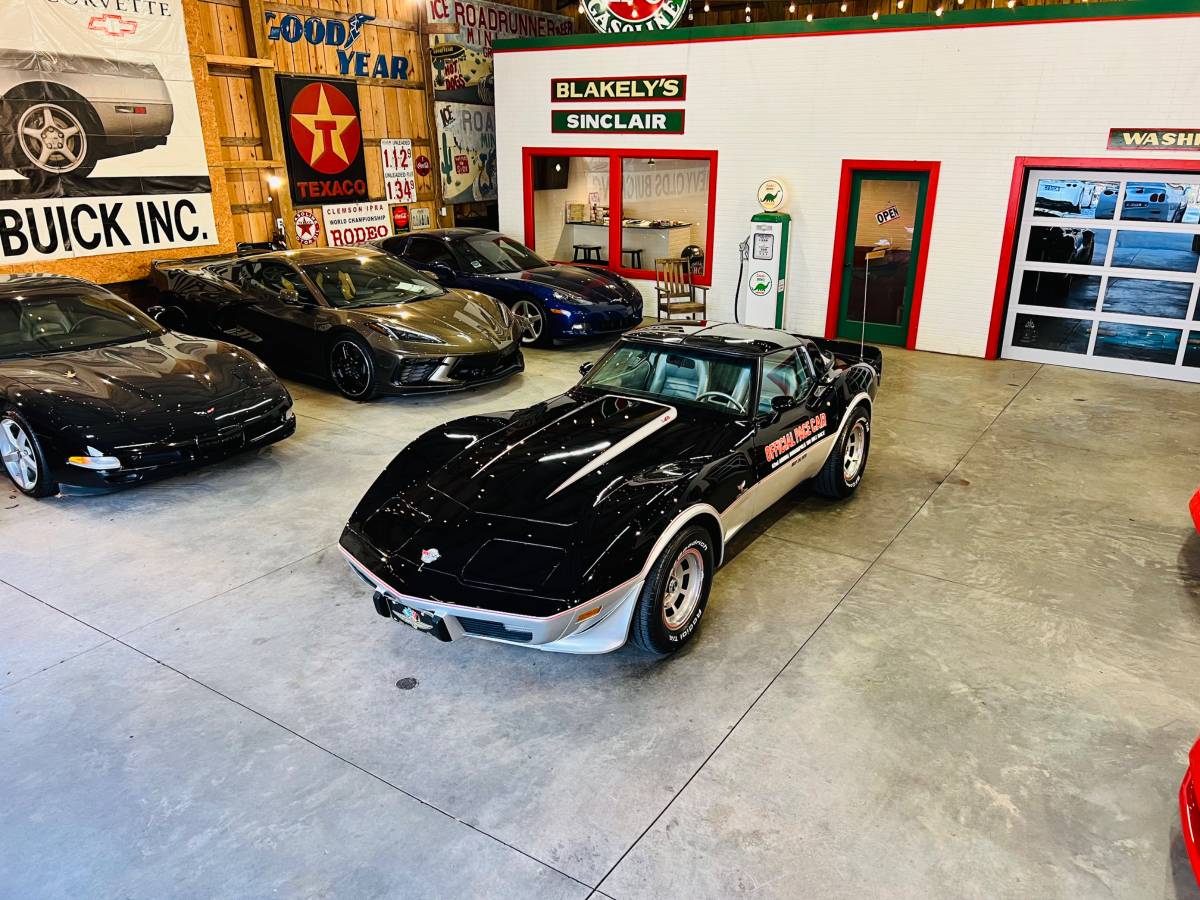 Chevrolet-corvette-1978-black-29