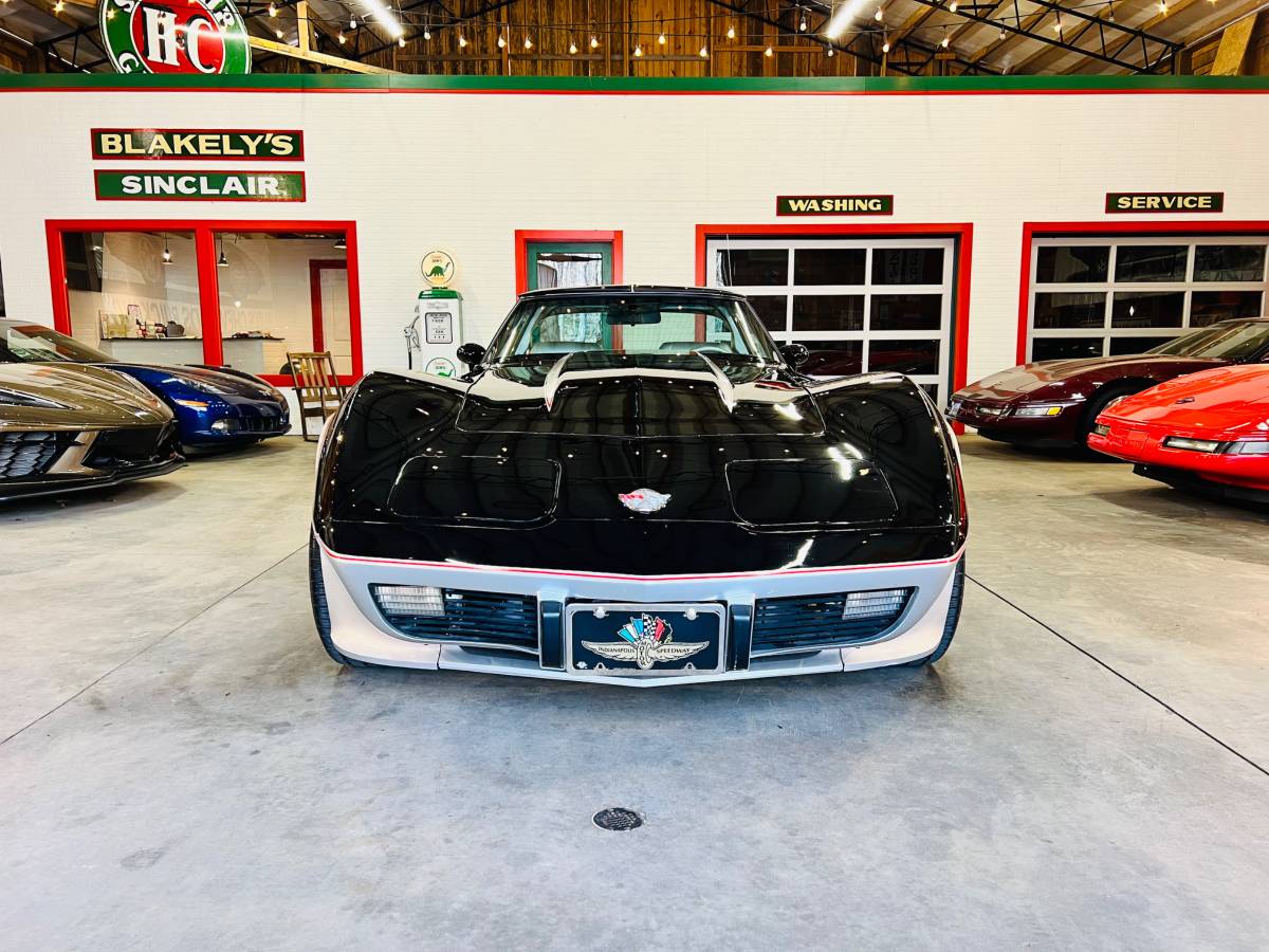 Chevrolet-corvette-1978-black-45