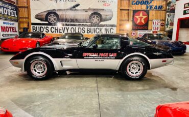 Chevrolet-corvette-1978-black-47
