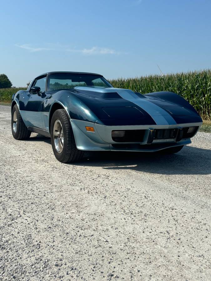 Chevrolet-corvette-1978-blue-2