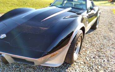 Chevrolet-corvette-1978-custom