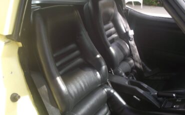 Chevrolet-corvette-1979-11