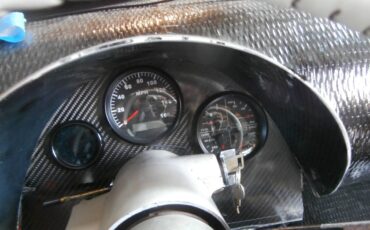 Chevrolet-corvette-1980-15