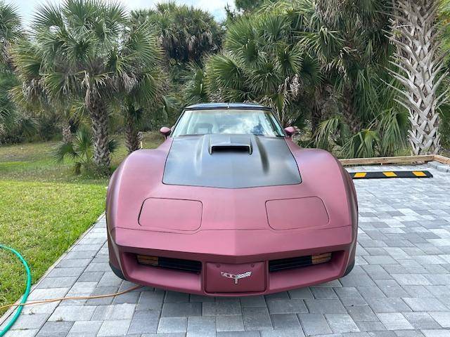 Chevrolet-corvette-1980-custom-1