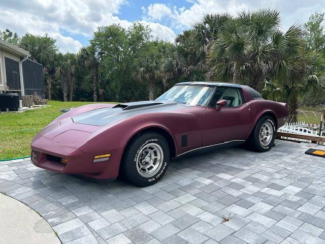 Chevrolet-corvette-1980-custom