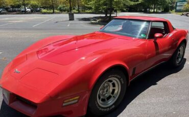 Chevrolet-corvette-1980-red-2