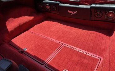 Chevrolet-corvette-1980-red-7