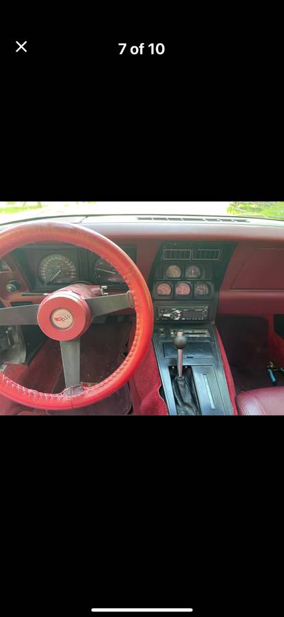 Chevrolet-corvette-1982-7