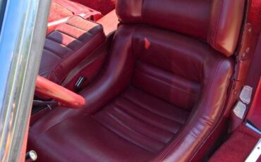 Chevrolet-corvette-1982-red-12