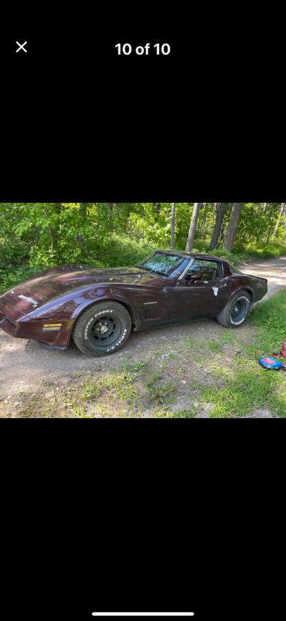 Chevrolet-corvette-1982