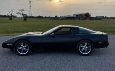 Chevrolet-corvette-1985-2